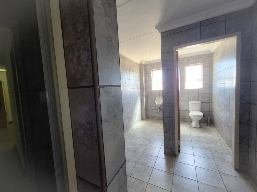 Commercial Property for Sale in Sasolburg Industrial Zone 2 Free State